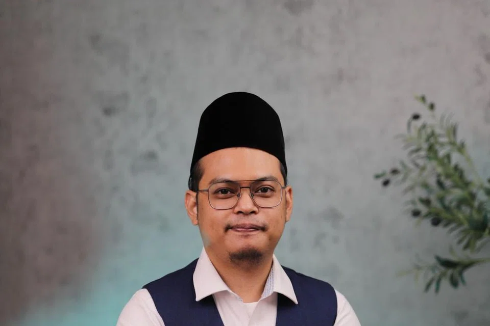 Ustaz Muhammad Khairani Basiran. 