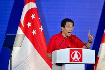 Berucap dalam rapat parti Parti Demokratik Singapura (SDP) pada 30 April, Setiausaha Agung SDP, Dr Chee Soon Juan, membidas tuduhan terhadap cadangan dasar SDP dengan menegaskan bahawa banyak idea partinya yang dahulunya dikritik kini dilaksanakan oleh pemerintah. 