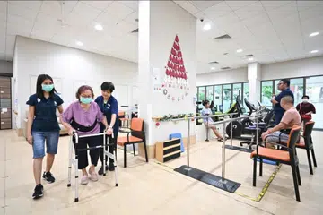 warga emas, berkongsi, kediaman