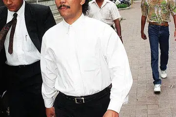 MAHU SUMBANG SEMULA: K. Kannan kini "hanya mahu menyumbang kembali kepada masyarakat bola sepak d an berkongsi cintanya terhadap bola sepak dengan para pemain muda". - Foto fail