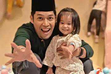 kamal adli, perasaan sunyi, kemurungan