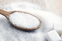 TIDAK 'SEMANIS' DARI SEGI KESIHATAN: Pemakanan berlebihan gula yang diproses, seperti gula pasir putih, boleh menyebabkan banyak isu kesihatan. - Foto fail VIBES