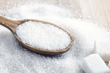 TIDAK 'SEMANIS' DARI SEGI KESIHATAN: Pemakanan berlebihan gula yang diproses, seperti gula pasir putih, boleh menyebabkan banyak isu kesihatan. - Foto fail VIBES