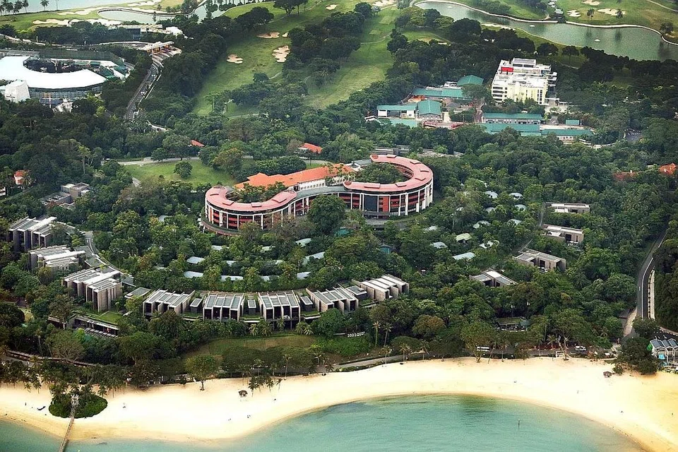 Hotel Capella.