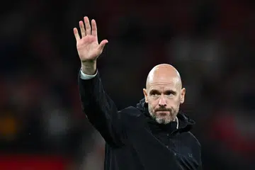TIDAK BANGGA: Pengurus United Erik ten Hag tidak bangga dengan perlawanan pembukaan pasukannya semasa menentang Wolves.