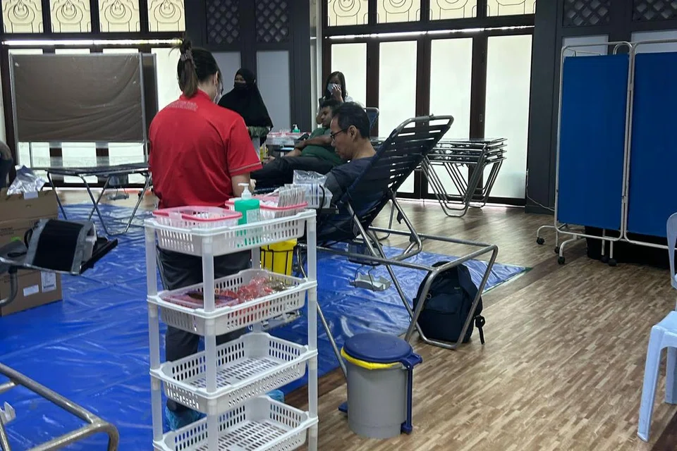 Kempen derma darah ini turut mendapat sokongan daripada penderma bukan Islam yang sanggup datang ke Masjid Alkaff Kampung Melayu pada Februari 2024. 