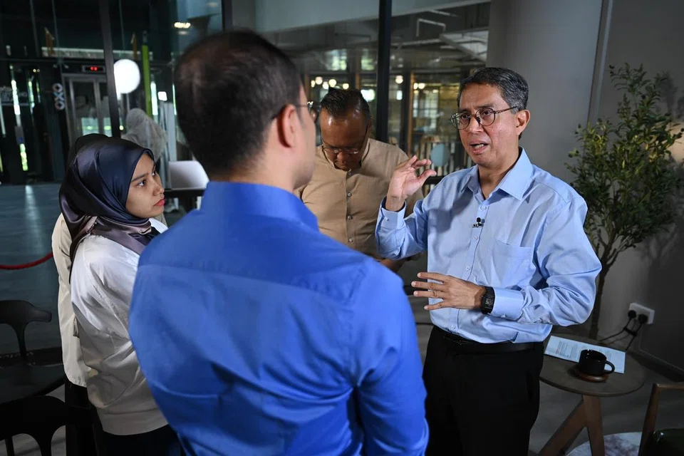 Profesor Madya Muhammad Faishal Ibrahim, masyarakat Melayu/Islam, pemimpin