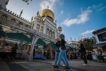 Ramai masyarakat Melayu/Islam telah meraih manfaat daripada pelbagai program masyarakat di bawah daya usaha inisiatif M³, yang menjadikan program tersebut lebih mudah diakses. 