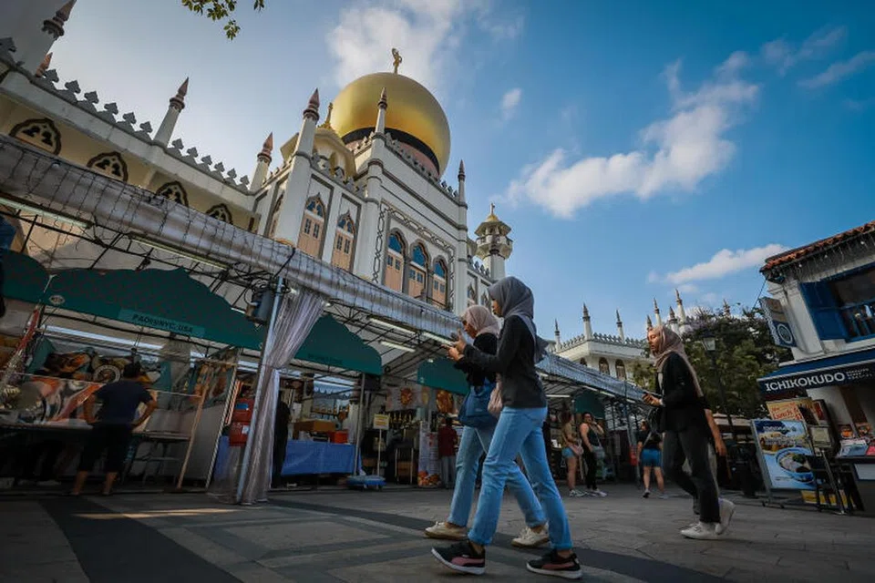 Ramai masyarakat Melayu/Islam telah meraih manfaat daripada pelbagai program masyarakat di bawah daya usaha inisiatif M³, yang menjadikan program tersebut lebih mudah diakses. 