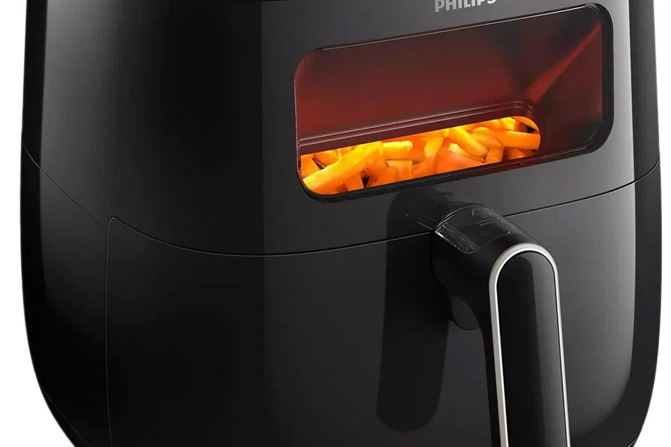 Penggoreng kering menggunakan kaedah perolakan udara panas untuk memasak.