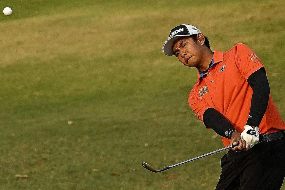 AKAN PERTAHAN KEJUARAAN: Nitithorn Thippong dari Thailand telah mengesahkan penyertaannya bagi edisi International Series Singapura 2023 untuk mempertahankan pertandingan yang dimenanginya pada 2022. - Foto AFP
