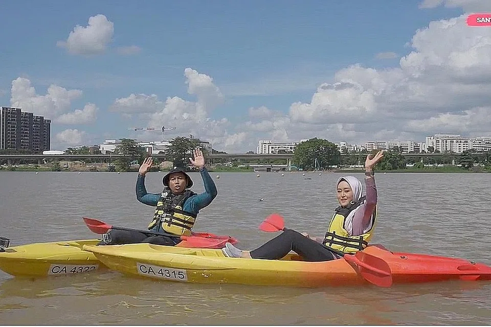 CIK RAHAYU MAHZAM 
