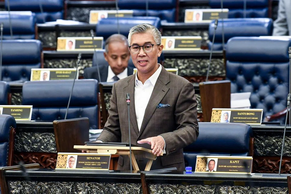 M’sia, tarif, Pembelian pesawat Boeing, Tengku Datuk Seri Zafrul Abdul Aziz