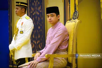 Tengku Mahkota Pahang, Tengku Hassanal Ibrahim Sultan Abdullah.