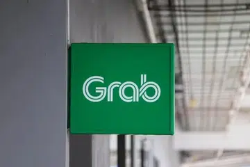 Hampir 28,000 pemandu Grab terjejas selepas memilih untuk menyertai inisiatif prapengisian pendapatan Penguasa Hasil Mahsul Singapura (Iras) bagi Tahun Taksiran 2026.