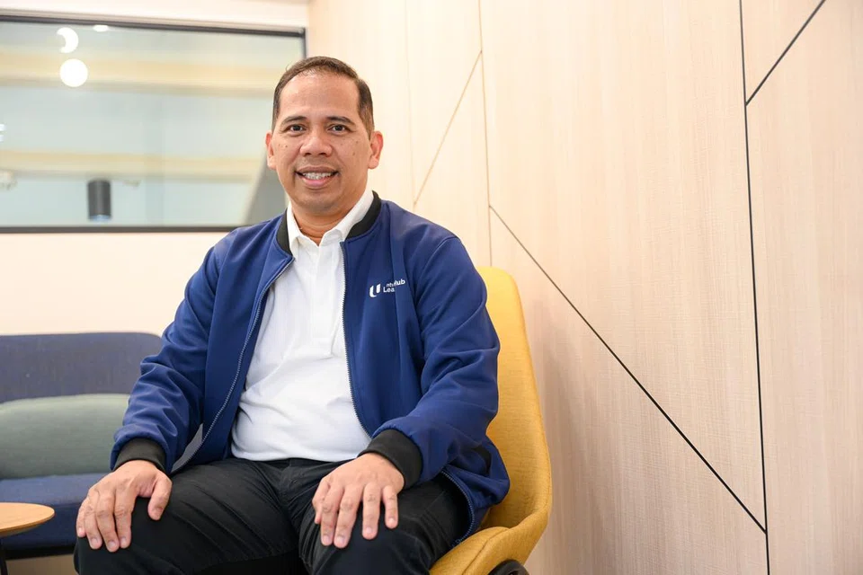 Naib Presiden, Kongres Kesatuan Sekerja Kebangsaan (NTUC), Encik Abdul Samad Abdul Wahab, mengingati Perdana Menteri, Encik Lee Hsien Loong, sebagai seorang pemimpin yang sentiasa inginkan maklum balas jujur.
