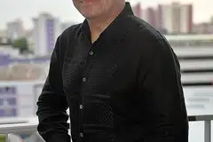 ENCIK SUHAIMI: Berpendapat masyarakat masih memerlukan pemenang Anugerah Jauhari kerana ia membuka pintu pelbagai peluang yang membolehkan karyawan Melayu/Islam mendapatkan pengiktirafan dalam bidang yang mereka ceburi. - Foto fail