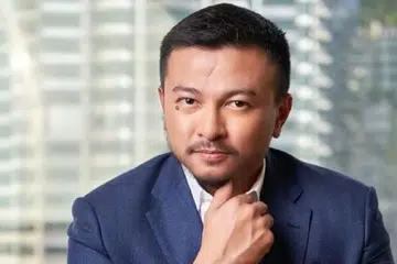 Jovian Mandagie, pinjaman persahabatan, muflis
