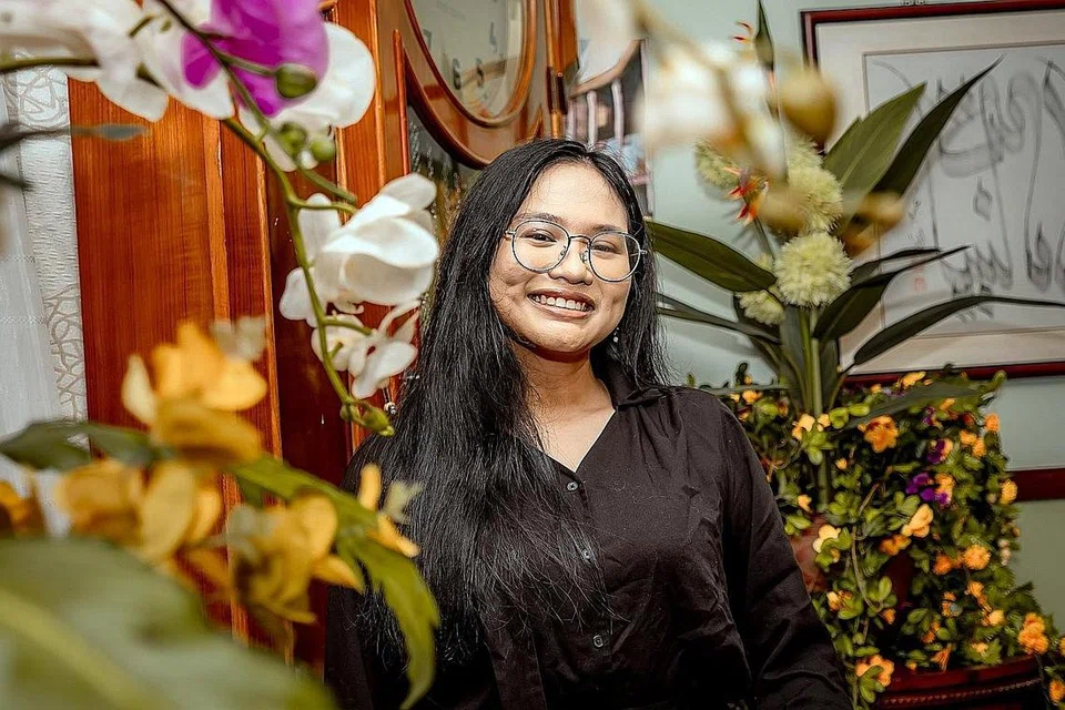 SOKONG ASPIRASI PELAJAR: Encik Mohamad Arshad dan Cik Nurul A'in meraih manfaat daripada fleksibiliti dan sokongan padu di politeknik dan ITE tempat mereka menuntut. - Foto BH oleh SYAMILSAPARI & NUR DIYANA TAHA