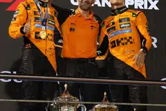 Pemandu McLaren, Lando Norris (kanan), berkata para pemandu dan pasukan McLaren bersedia membantu mereka mendapatkan kejuaraan dunia F1 bagi musim ini. Mereka berada di kedudukan yang baik dengan Norris di tangga pertama, dan pemandu sepasukannya Oscar Piastri (kiri), hanya tiga mata di belakangnya menjelang perlumbaan di Arab Saudi.
