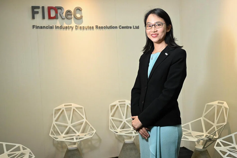 Ketua Pegawai Eksekutif (CEO) Pusat Huraian Pertikaian Perusahaan Kewangan (Fidrec) , Cik Eunice Chua, berkata kebanyakan penipuan berlaku apabila maklumat peribadi mangsa terdedah.