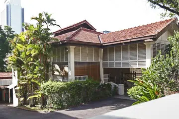 Rumah keluarga Encik Lee Kuan Yew di 38 Oxley Road telah menjadi subjek perselisihan yang telah lama berlarutan dalam kalangan anak-anak mendiang Perdana Menteri Pengasas itu.