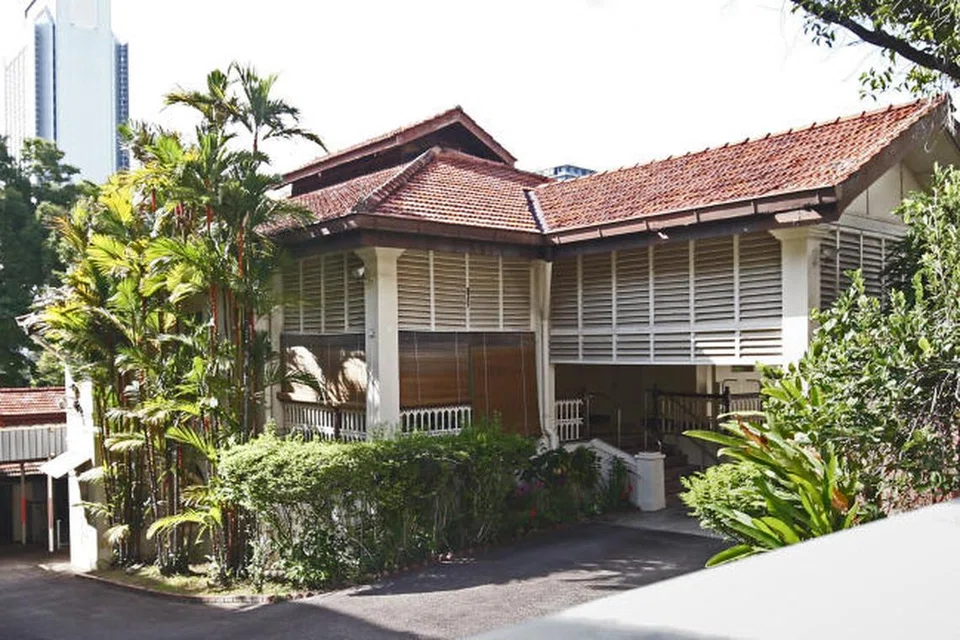 Rumah keluarga Encik Lee Kuan Yew di 38 Oxley Road telah menjadi subjek perselisihan yang telah lama berlarutan dalam kalangan anak-anak mendiang Perdana Menteri Pengasas itu.