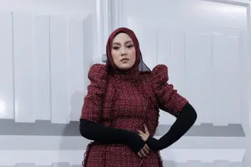 Shila Amzah, Amy Search