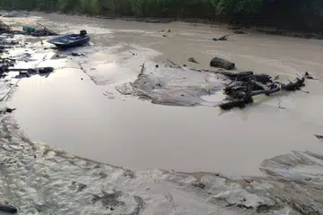 Gambar Ulu Sungai Johor berhampiran Kampung Orang Asli Sayong Pinang.