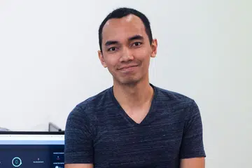 ENCIK FAIRUZ SUFYAN ABDUL GANI: Kemahiran tambahan yang diperolehi melebihi ijazah yang digenggam juga boleh memberikan seseorang itu manfaat. - Foto BH oleh LEE JIA WEN
