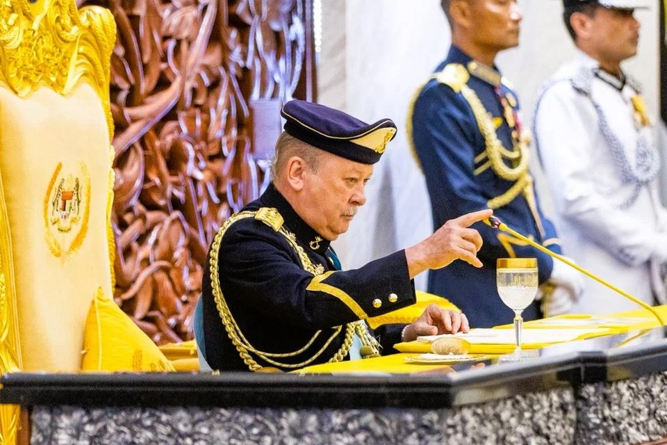 Tentera, rasuah, diburu, Agong