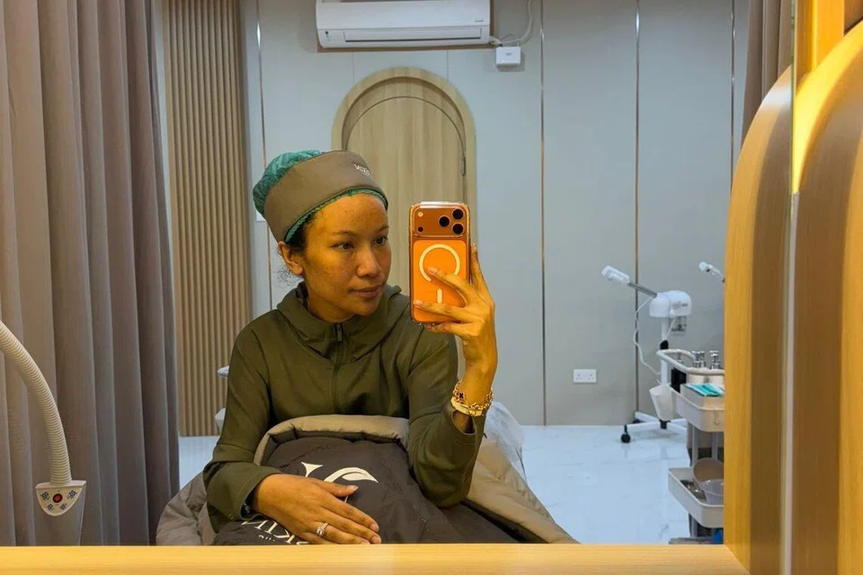 Cik Ikah Jamil menjalani rawatan di Napskin yang terletak di Batam, Indonesia.