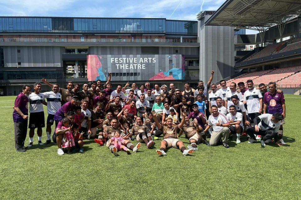 Singapore, Perlawanan Amal Rezal Hassan, dana