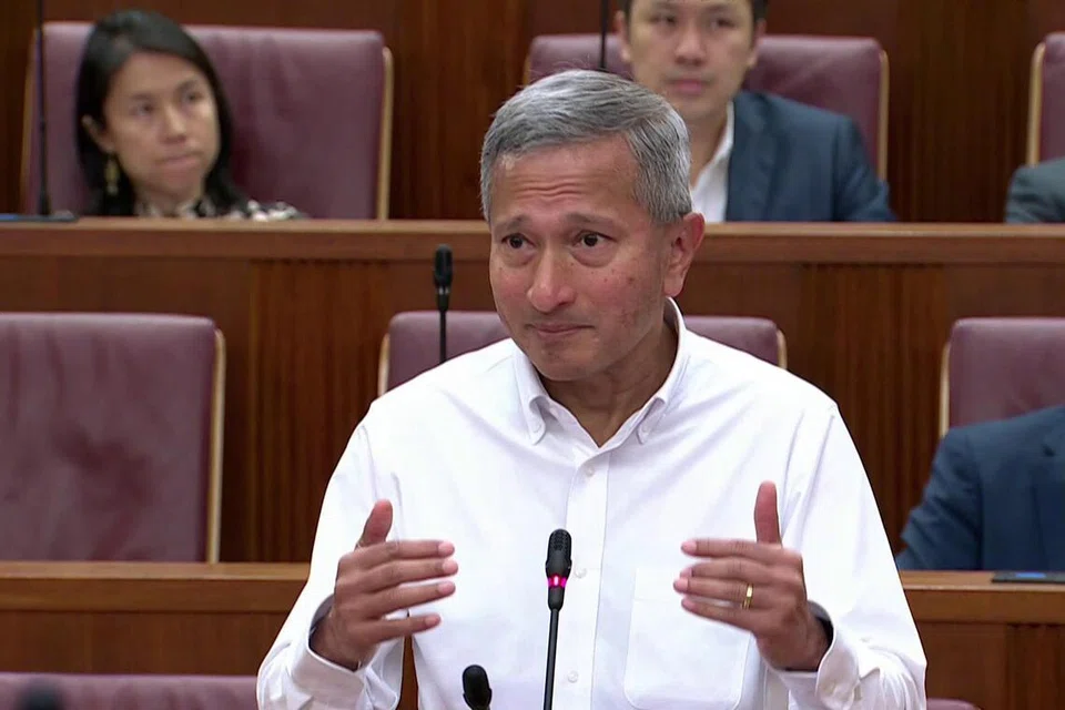 Menteri Ehwal Luar, Dr Vivian Balakrishnan, berkata Singapura tidak berhasrat menjadi anggota Lembaga Keamanan yang diusulkan Amerika Syarikat kerana pendekatan Singapura adalah berlandaskan pada prinsip kerja gigih dan menyumbang di balik tabir.