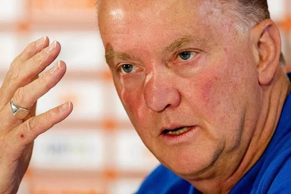 VAN GAAL: Meminati Spurs sejak kecil terutama dalam era Jimmy Greaves. - Foto AFP