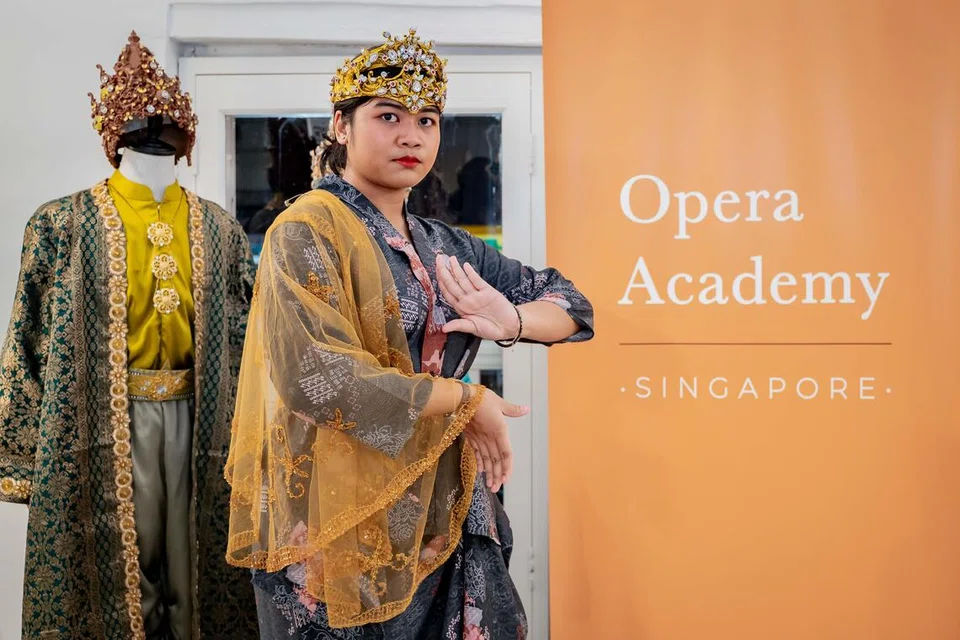 opera academy, Ilya Qairyna Haminudin