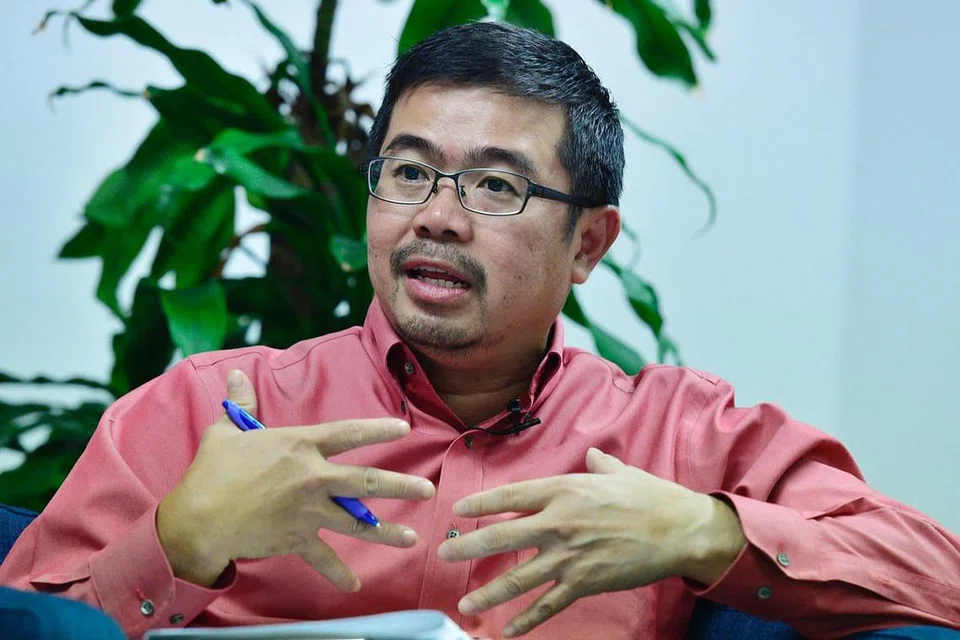 Anggota Parlimen GRC Pasir Ris-Punggol, Encik Zainal Sapari.