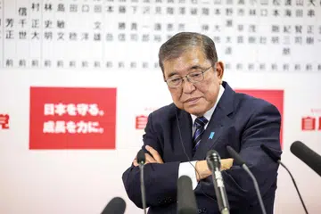 Perdana Menteri Jepun, Encik Shigeru Ishiba, bercakap kepada media di ibu pejabat Parti Demokratik Liberal (LDP) di Tokyo.