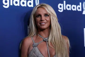 AKHIRNYA BEBAS: Puteri Pop Britney Spears akhirnya terlepas daripada penjagaan rasmi di bawah bapanya sendiri yang telah banyak mengekangnya dalam pelbagai hal peribadi. - Foto REUTERS