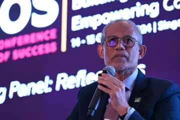 Menteri Bertanggungjawab bagi Ehwal Masyarakat Islam, Encik Masagos Zulkifli Masagos Mohamad, merupakan antara ahli panel dalam satu sesi panel penutup di hari kedua dan terakhir ICCOS di Pusat Konvensyen dan Ekspo Marina Bay Sands pada 15 Oktober. 