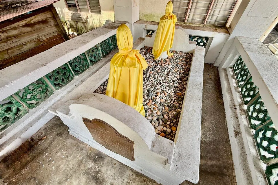 Makam Sultan Hussein Shah.