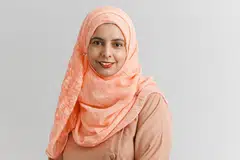 Naib Presiden II Persatuan Pemudi Islam Singapura (PPIS), Profesor Madya Razwana Begum Abdul Rahim, adalah antara 11 anggota jawatankuasa yang dipilih semasa Mesyuarat Agung Tahunan (AGM) ke-43 LBKM pada 22 Jun.