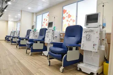Pusat yang telah diperbaharui itu kini mempunyai 30 stesen dialisis berbanding 20 sebelumnya, yang membolehkannya menerima hingga 180 pesakit seminggu.