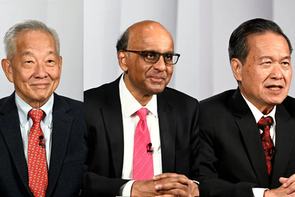 DEKATI PENYOKONG: Siaran itu memberi platform kepada (dari kiri) Encik Ng Kok Song, Encik Tharman Shanmugaratnam, dan Encik Tan Kin Lian untuk mendekati penyokong.