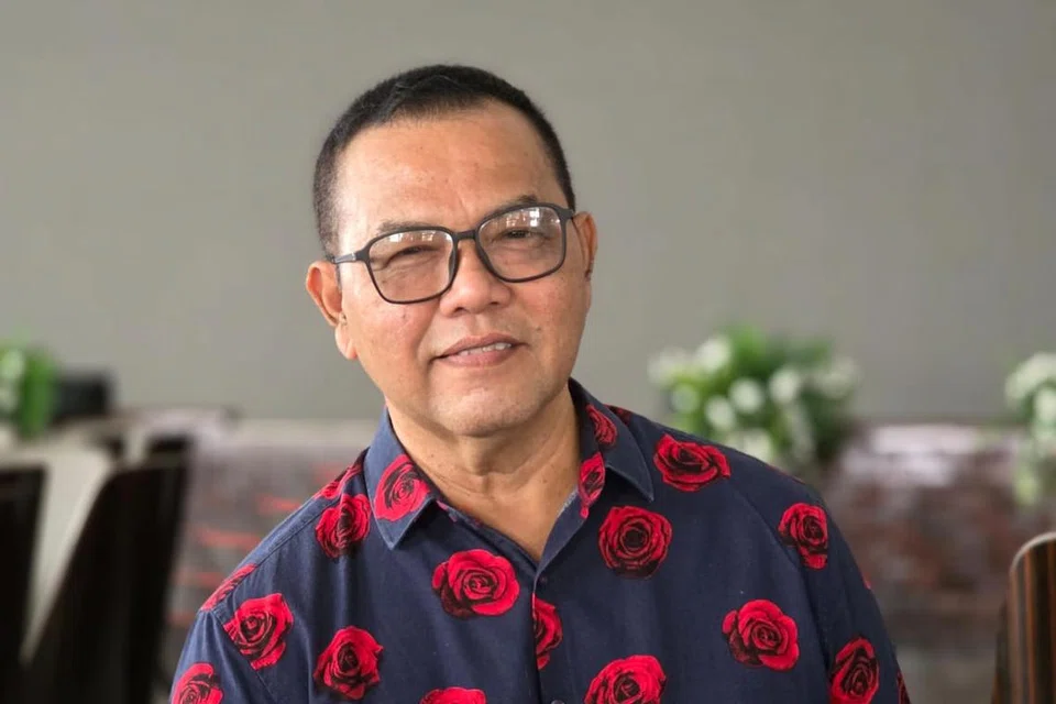 Usaha, dedikasi, sokongan keluarga dan keyakinan kepada Tuhan membawa kejayaan dalam perjalanan seni dan hartanah Othman Hamzah. 