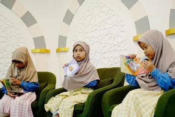 pencipta kandungan kanak-kanak, media sosial ibu bapa, privasi dalam talian kanak-kanak