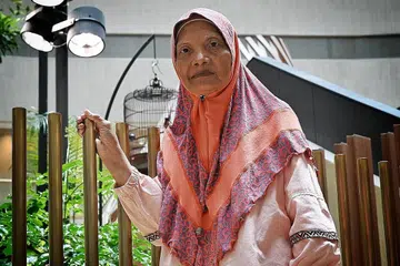 CERGASKAN DIRI: Kini Cik Atika turut hadiri ceramah berkaitan motivasi diri dan jadi pendamping kepada kes-kes pesakit angin ahmar yang baru. - Foto BH oleh KHALID BABA