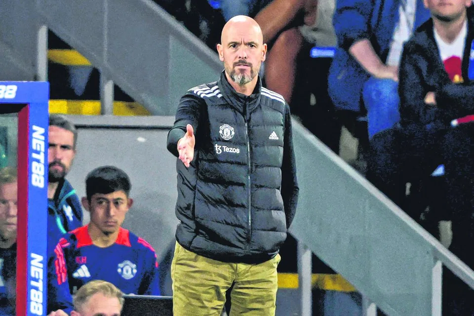 Seperti bekas pengurus Manchester United, Erik ten Hag, ramai menjadi mangsa kesilapan VAR.