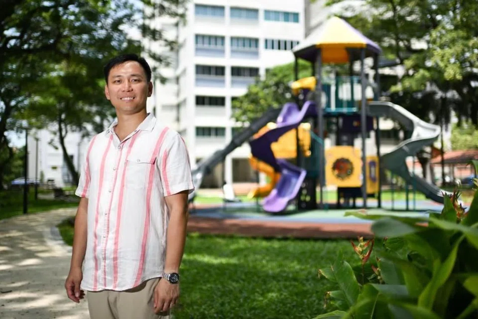 Konsep perkhidmatan awam sudah tidak asing lagi bagi Encik Goh Pei Ming, baik sebagai anggota tentera mahupun sukarelawan akar umbi.