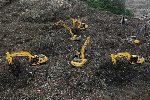 Runtuhan sampah Bantargebang, Jakarta, Basarnas, mangsa tertimbus sampah, krisis sampah Indonesia